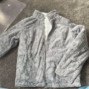 The North Face Reversible White Quilted Jacket